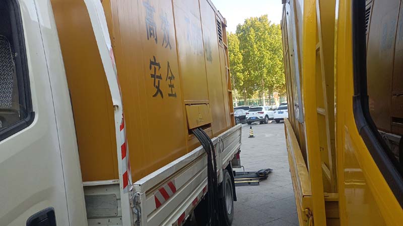 柳江如何判断柴油发电机组和UPS电源的切换时间是否符合要求？